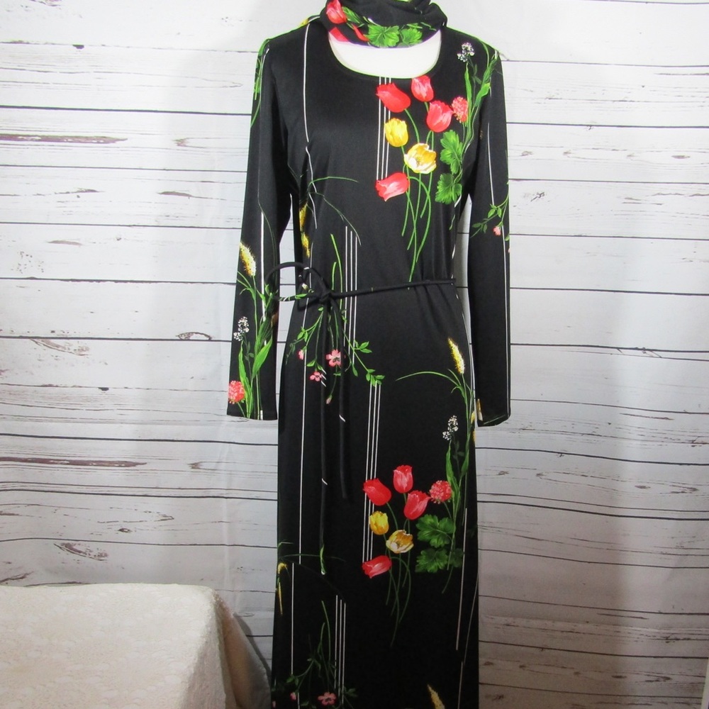 Vintage tulip pattern maxi dress & scarf/turban